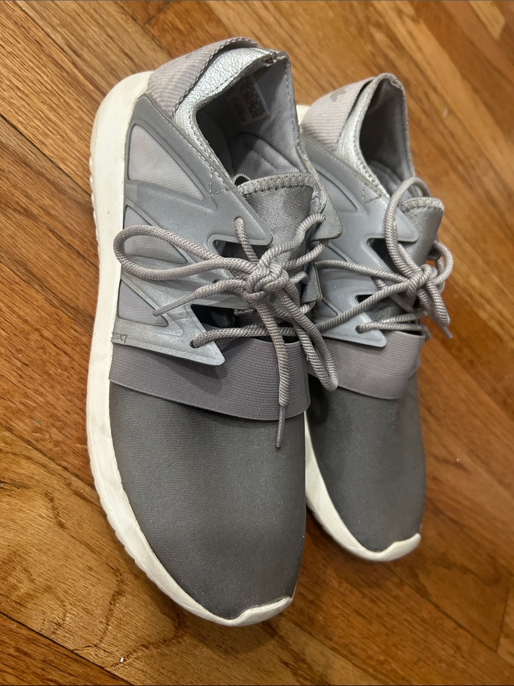 adidas Women’s Light Gray Lace-Up Slip-On Trainer Sneakers 7.5